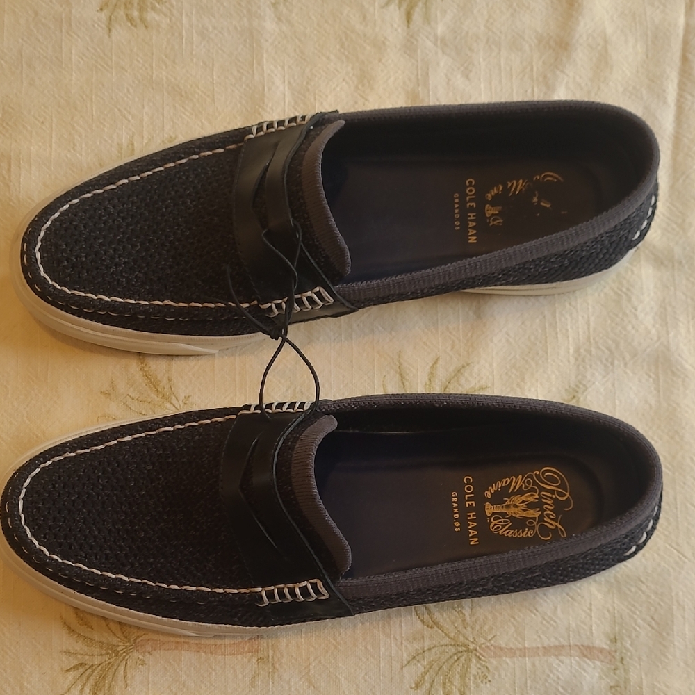 Cole Haan Blue Boat Shoes with Classic Design